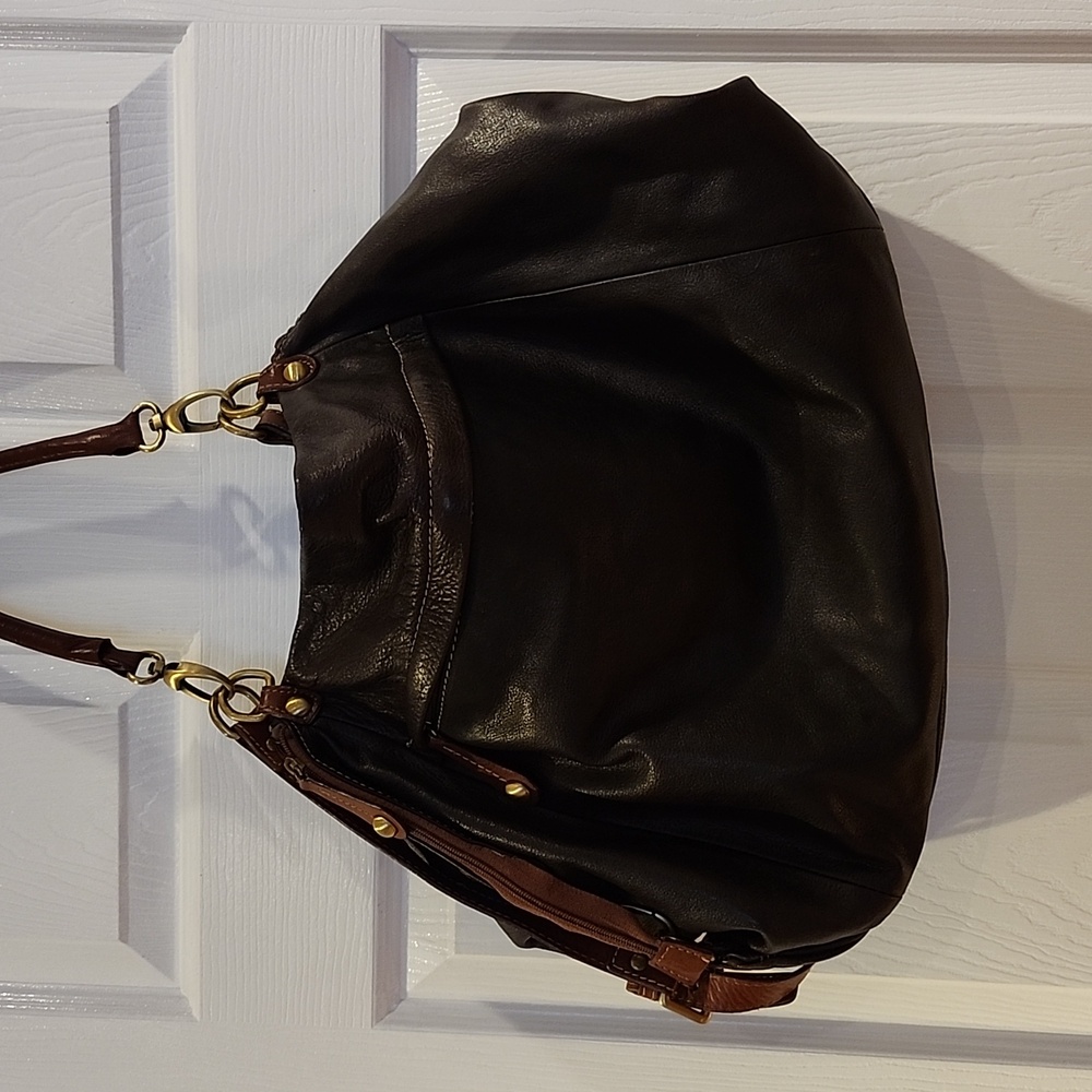 BORSE IN PELLE made in Italy brown leather with gold hardware inside packet zip